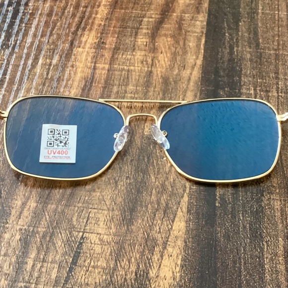 DRAGOS Blue Mirrored Aviator Sunglasses NEW - Picture 2 of 4